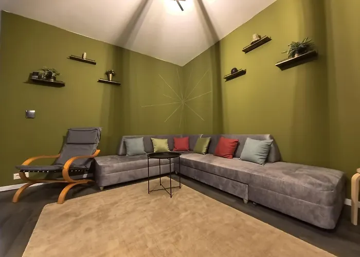 アパート Best City Green *